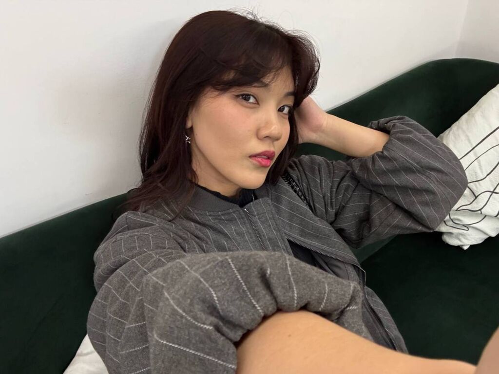 Control EleneClarkston - Live Asian Cam