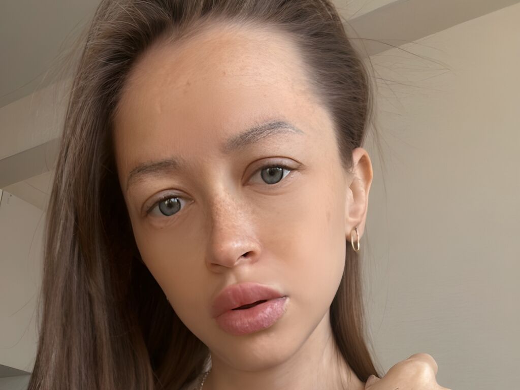 Control HelenHarmony - Live girl Cam & Interactive Lovense Toy