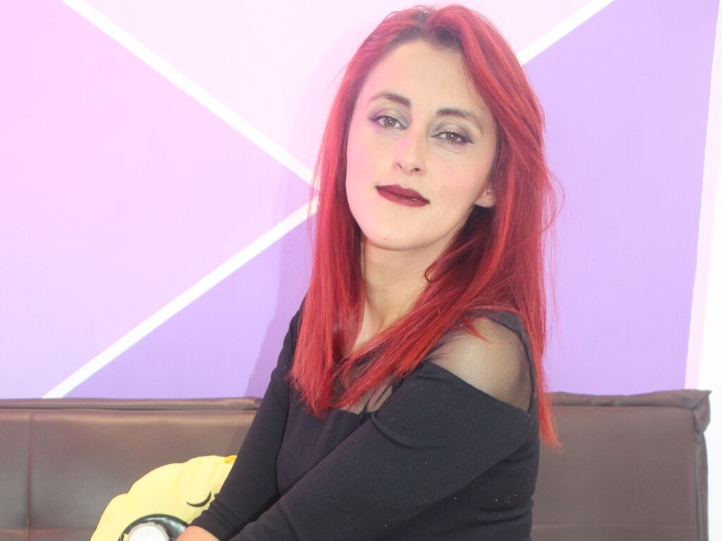 Control IvanaNovoa - Live Milf Cam