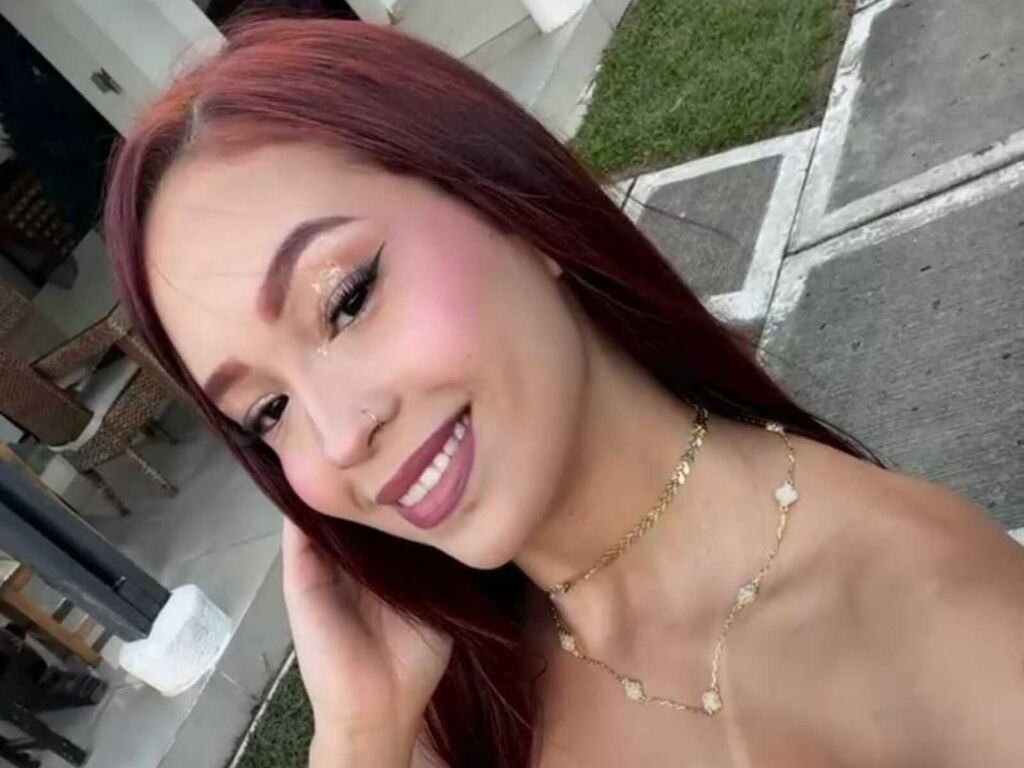Control LiaDior - Live girl Cam & Interactive Lovense Toy