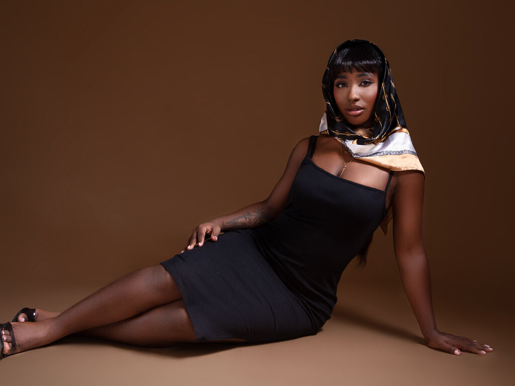 Control SashaNocetti - Live Ebony Cam